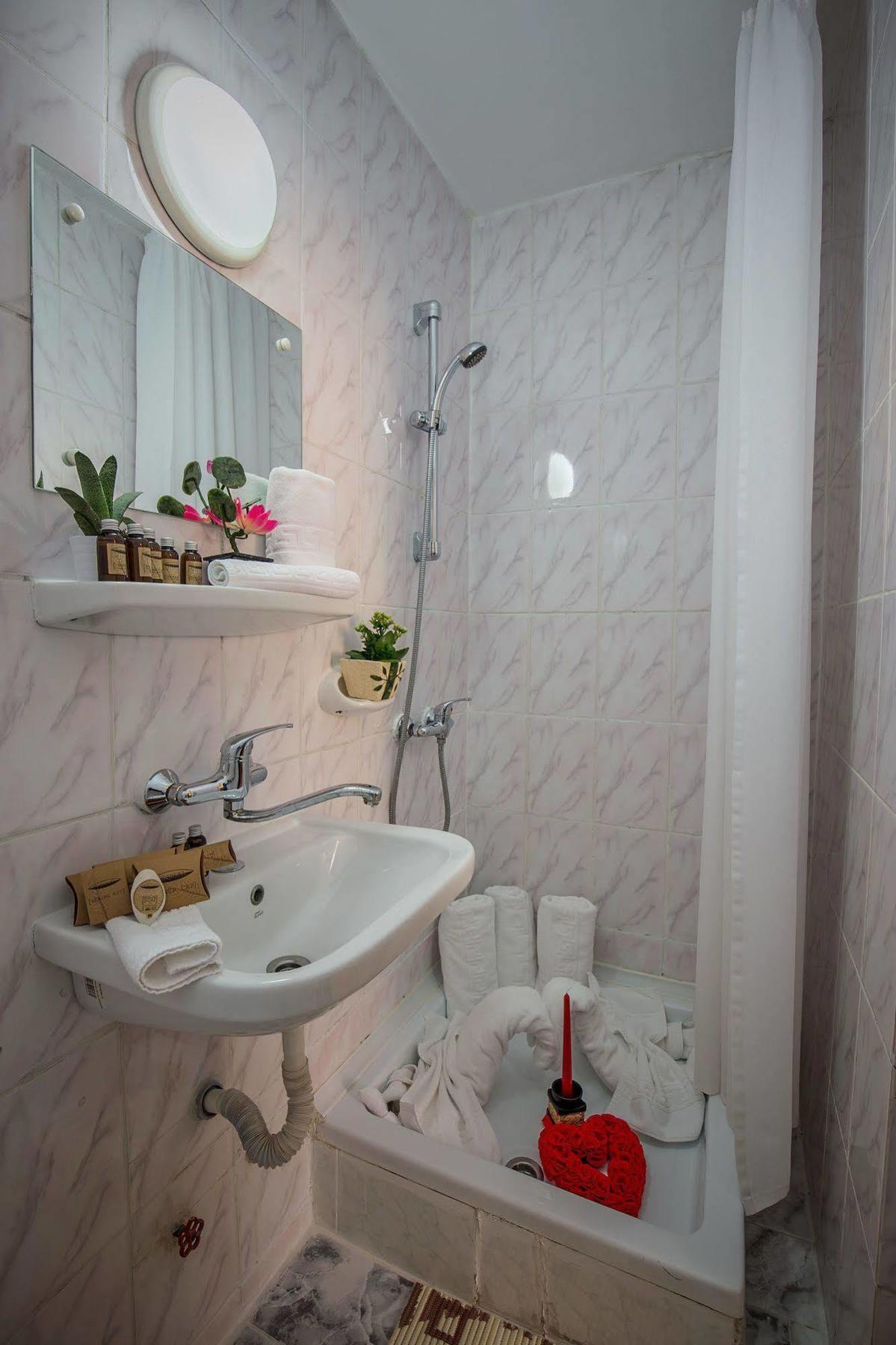 Hotel Rina Cerbul Sinaia Ngoại thất bức ảnh
