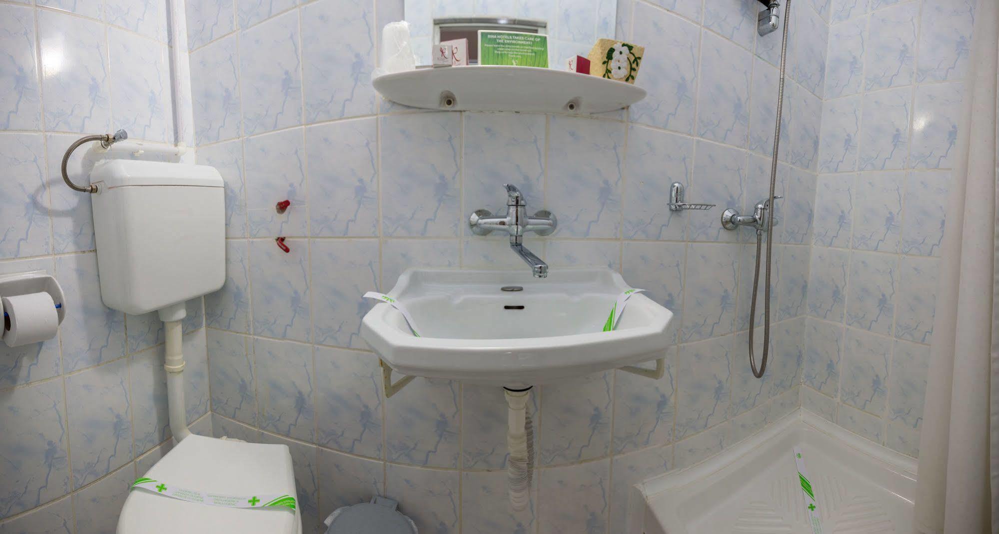 Hotel Rina Cerbul Sinaia Ngoại thất bức ảnh